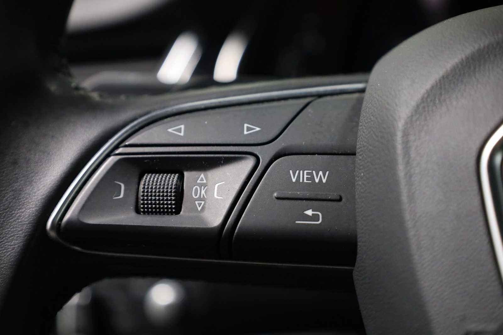 Thumbnail: 2018 Audi Q7 - 25