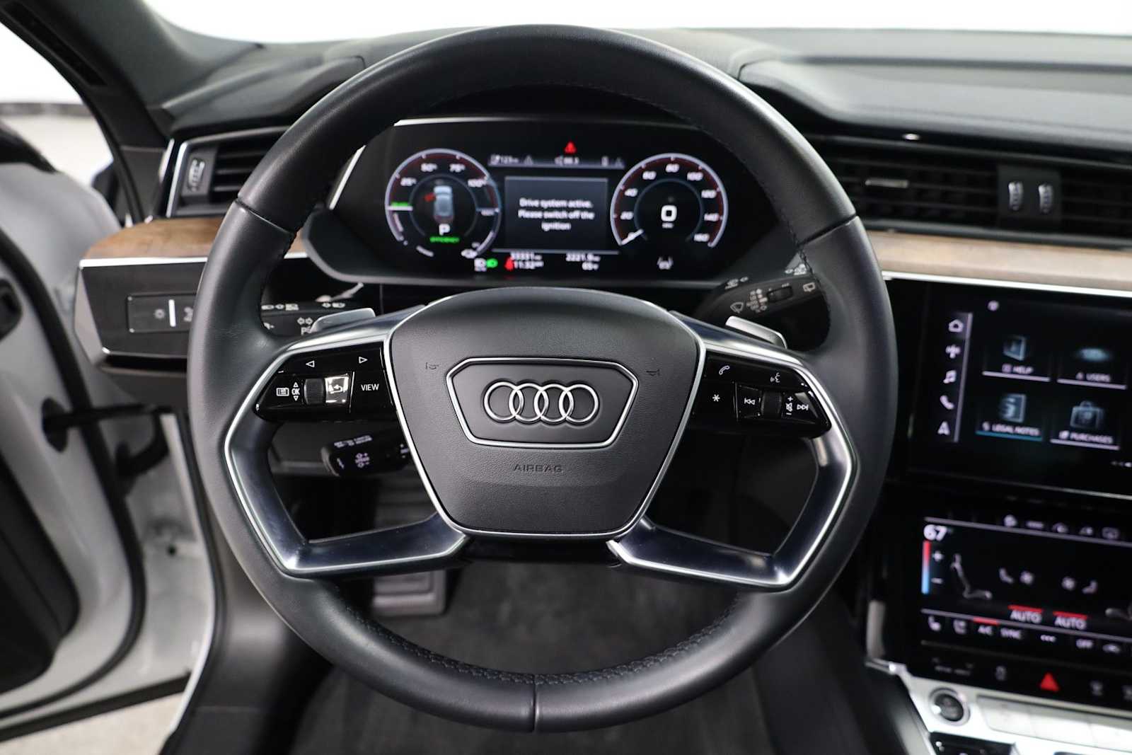 Thumbnail: 2023 Audi e-tron - 23