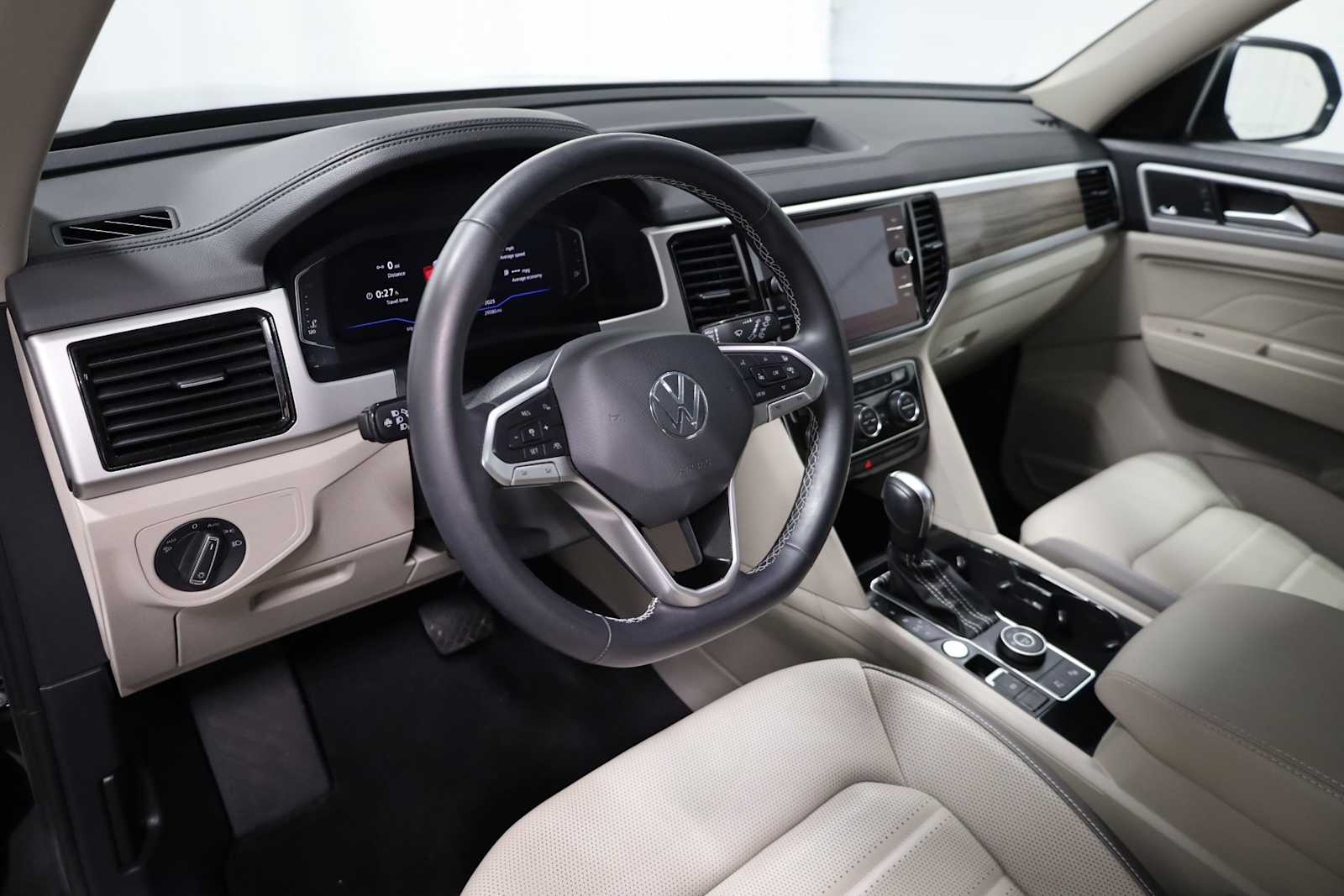 2021 Volkswagen Atlas SE Premium photo 4