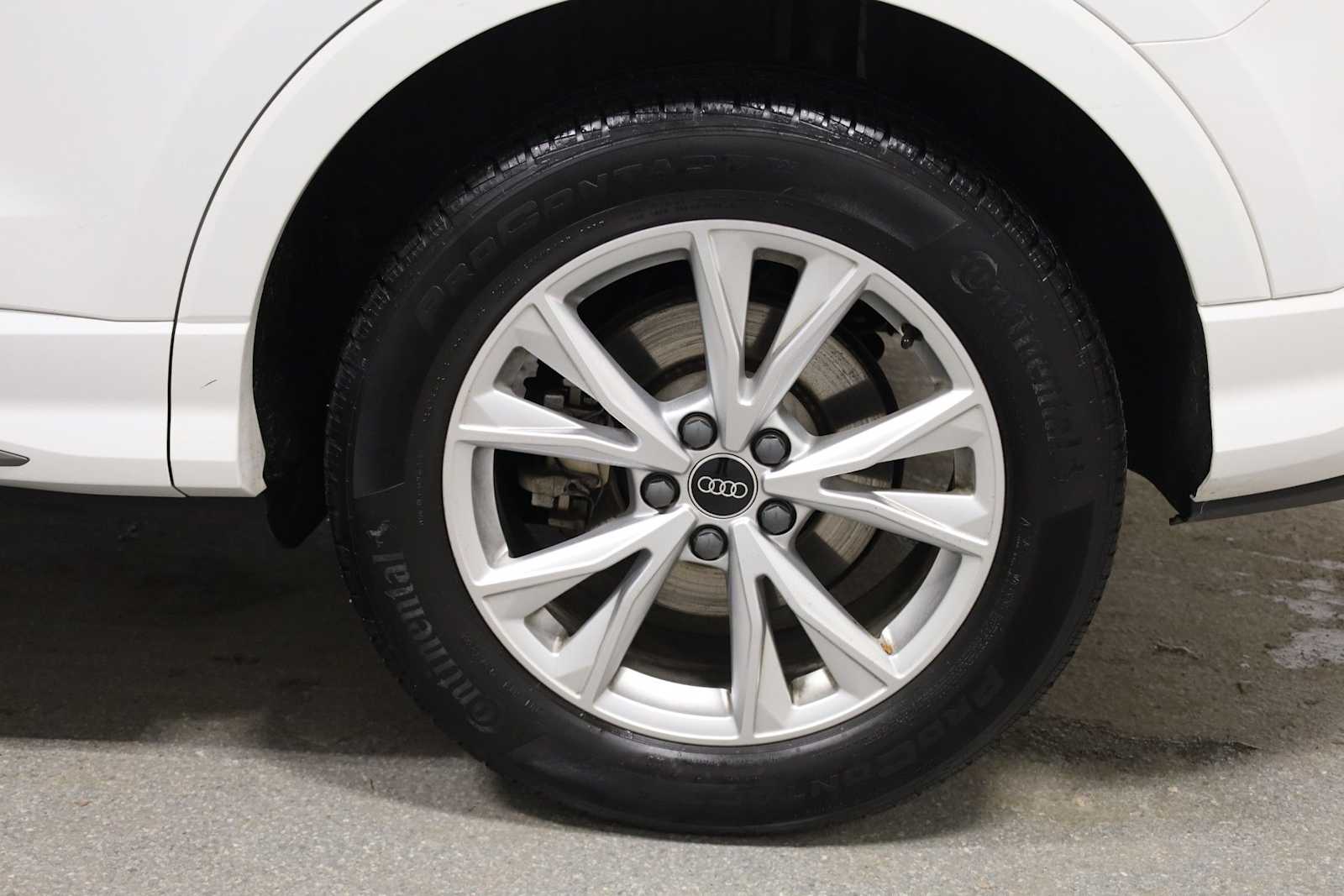 Thumbnail: 2023 Audi Q3 - 36