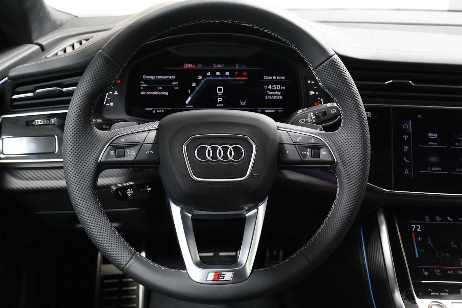 Thumbnail: 2026 Audi SQ8 - 23