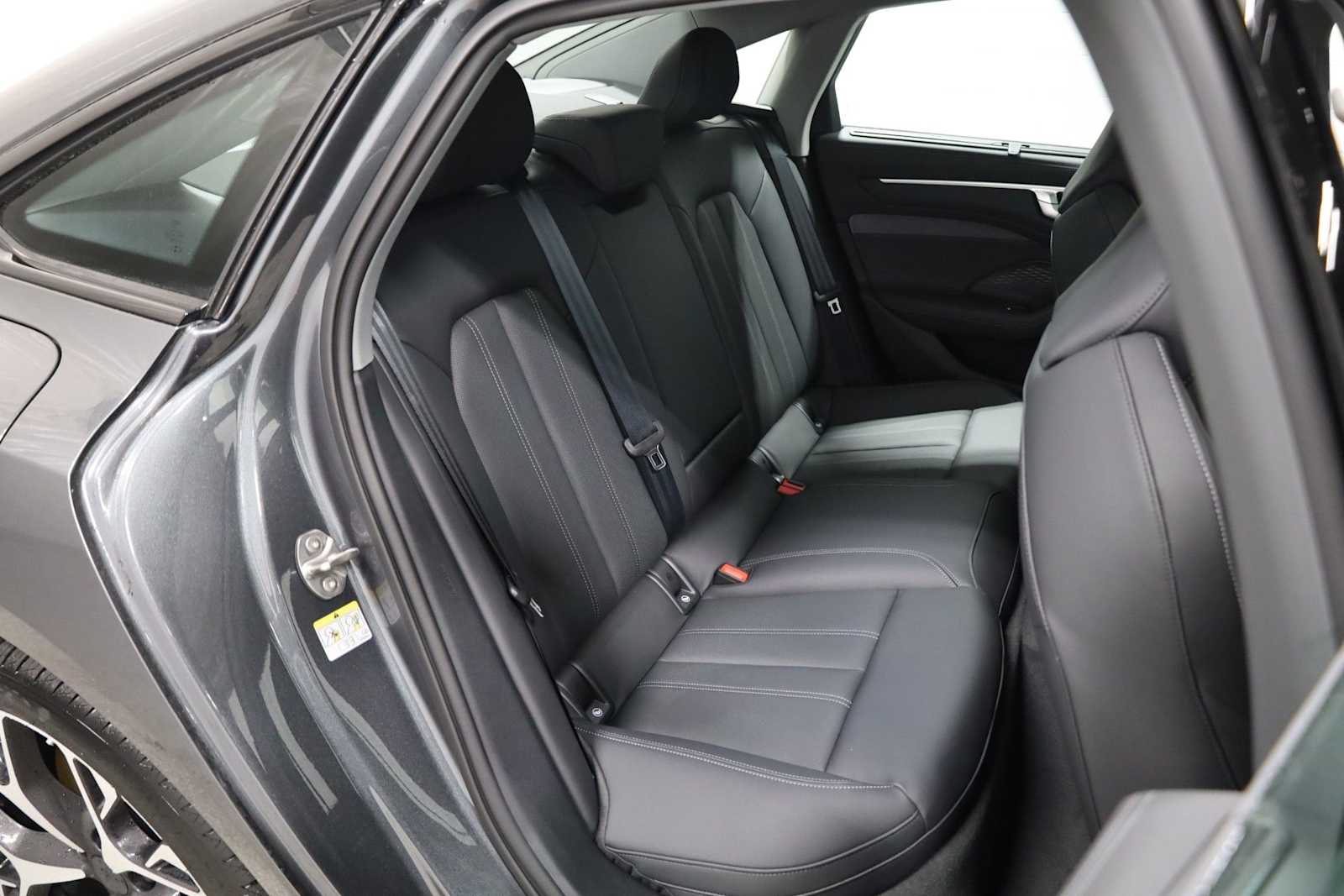 Thumbnail: 2026 Audi A6 - 35