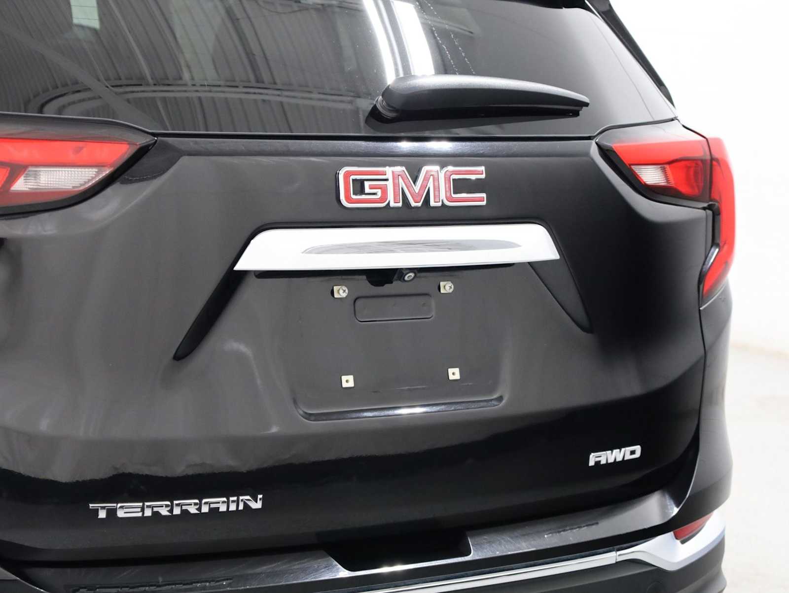 Thumbnail: 2021 GMC Terrain - 8