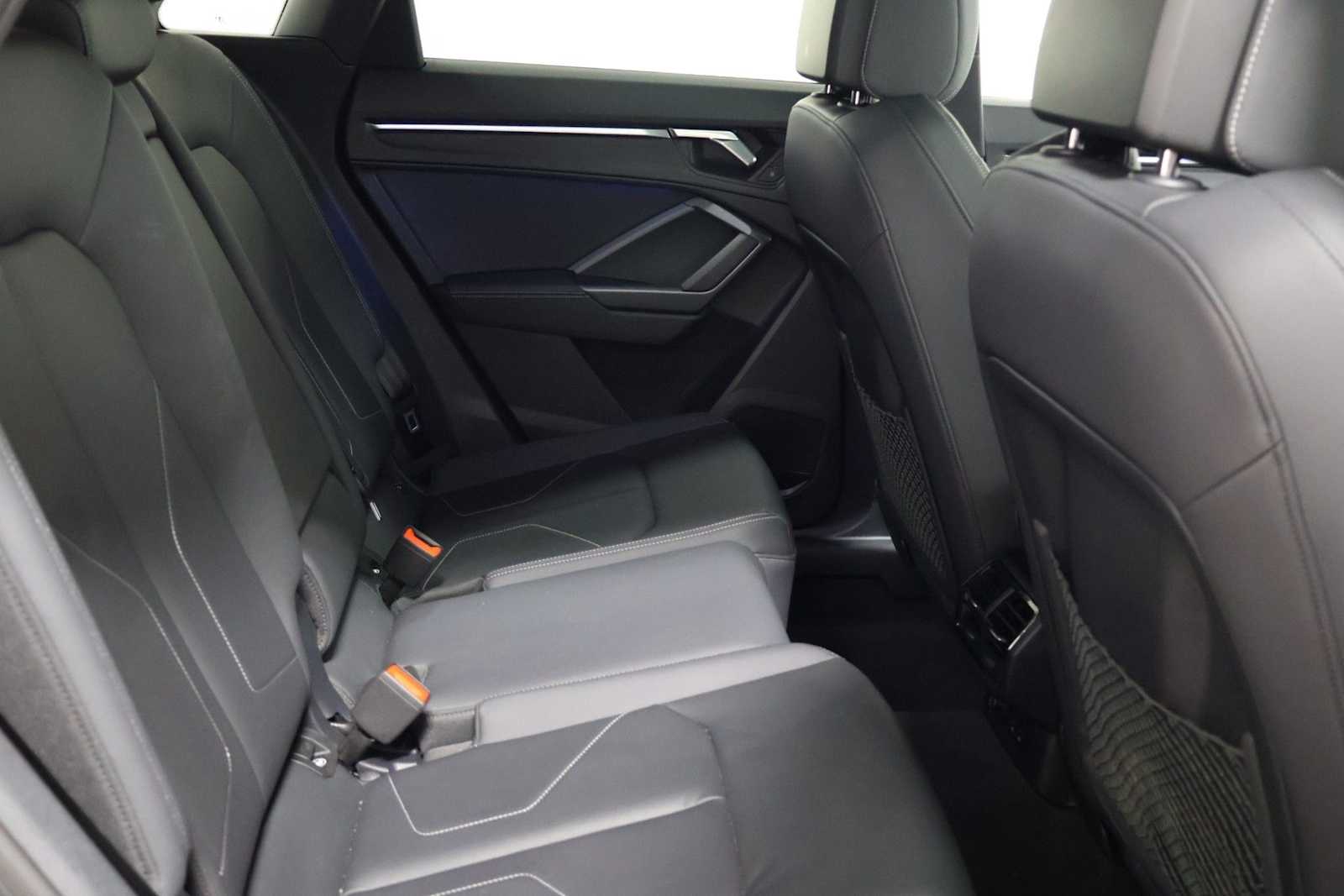 Thumbnail: 2023 Audi Q3 - 31