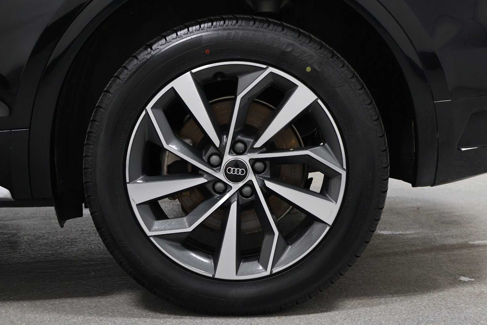 Thumbnail: 2023 Audi Q5 - 35