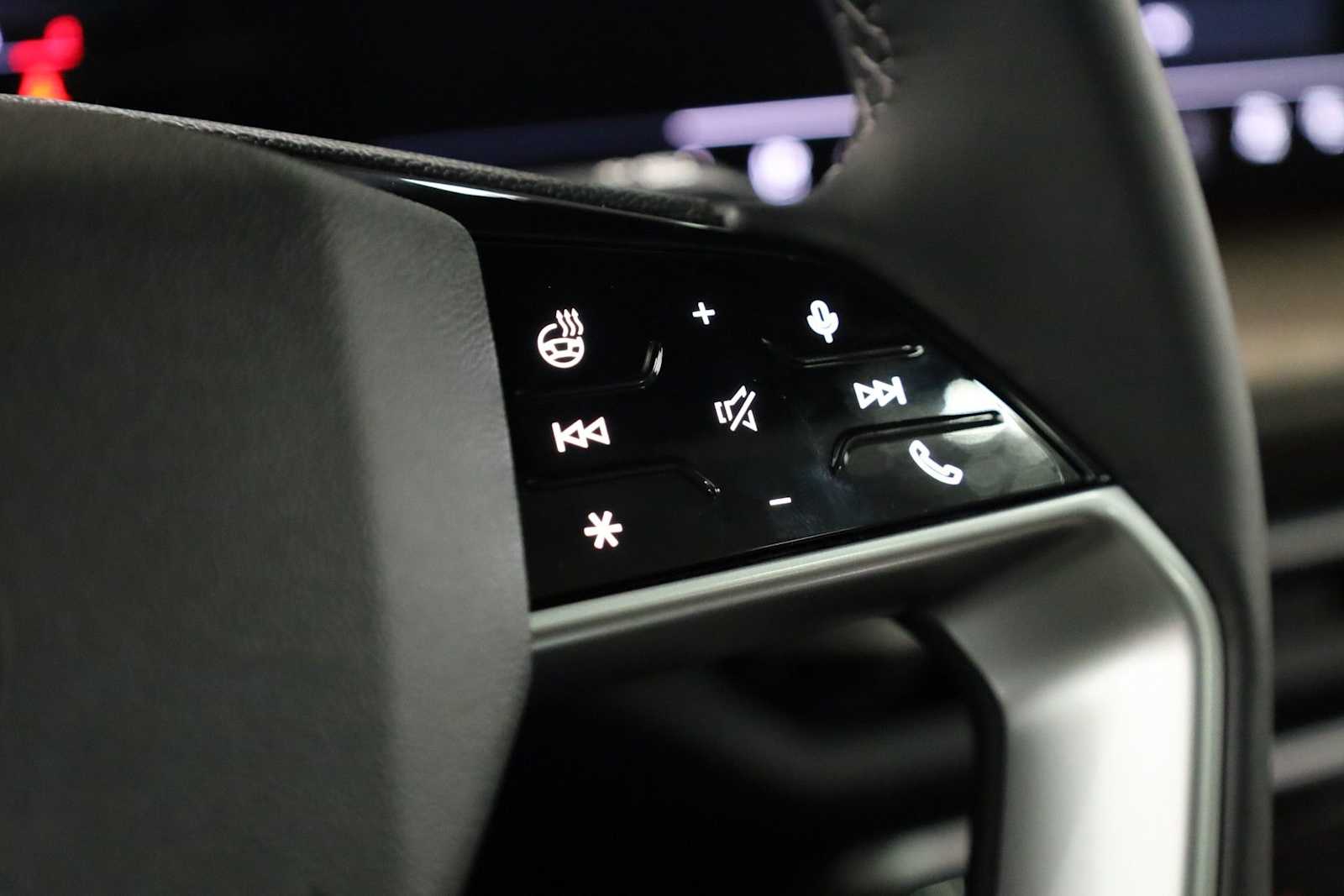 Thumbnail: 2025 Audi Q5 - 26