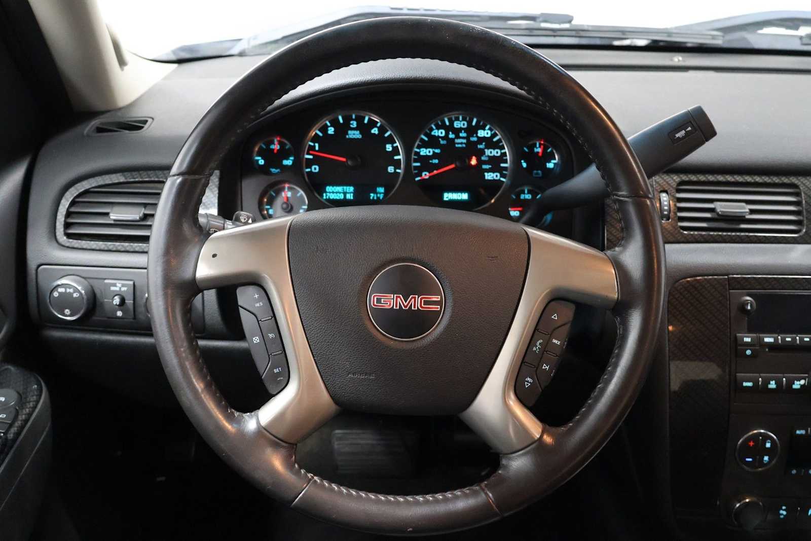 Thumbnail: 2010 GMC Sierra 1500 - 22