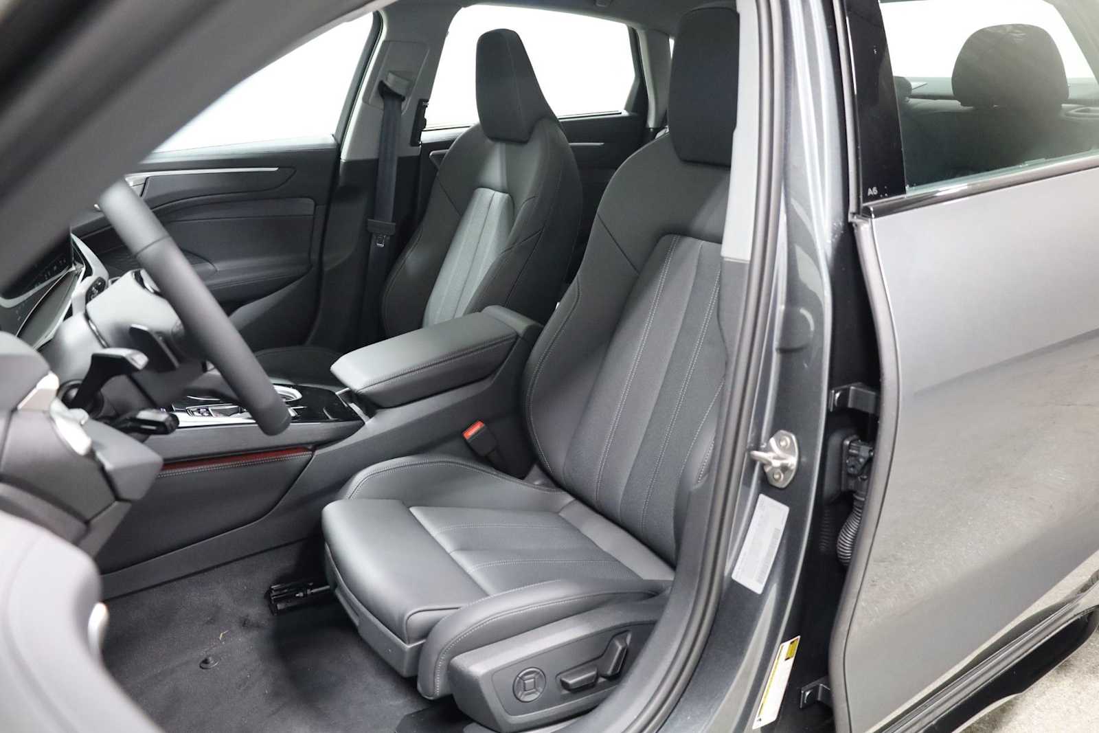 Thumbnail: 2026 Audi A6 - 5