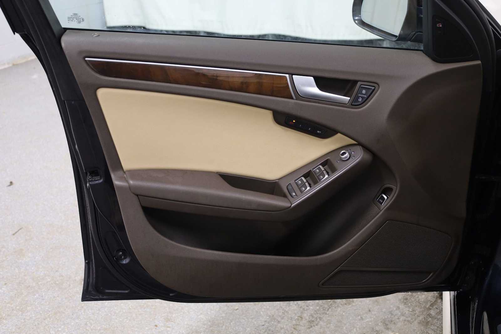 Thumbnail: 2014 Audi Allroad - 16