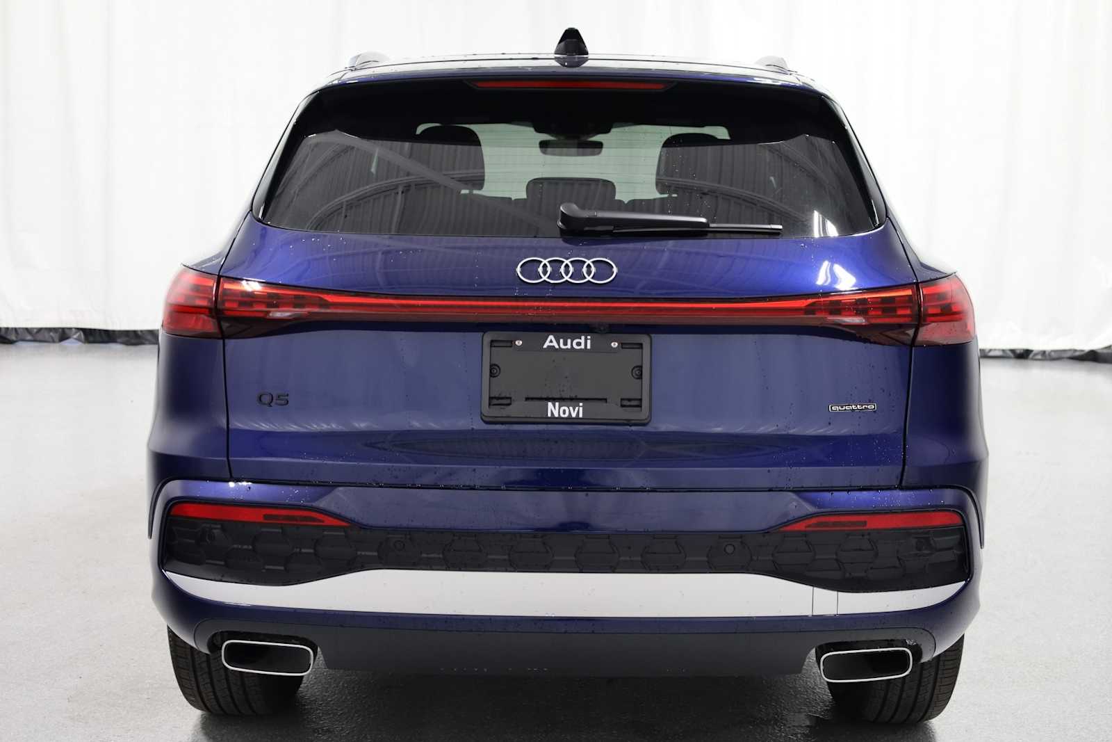 Thumbnail: 2025 Audi Q5 - 7