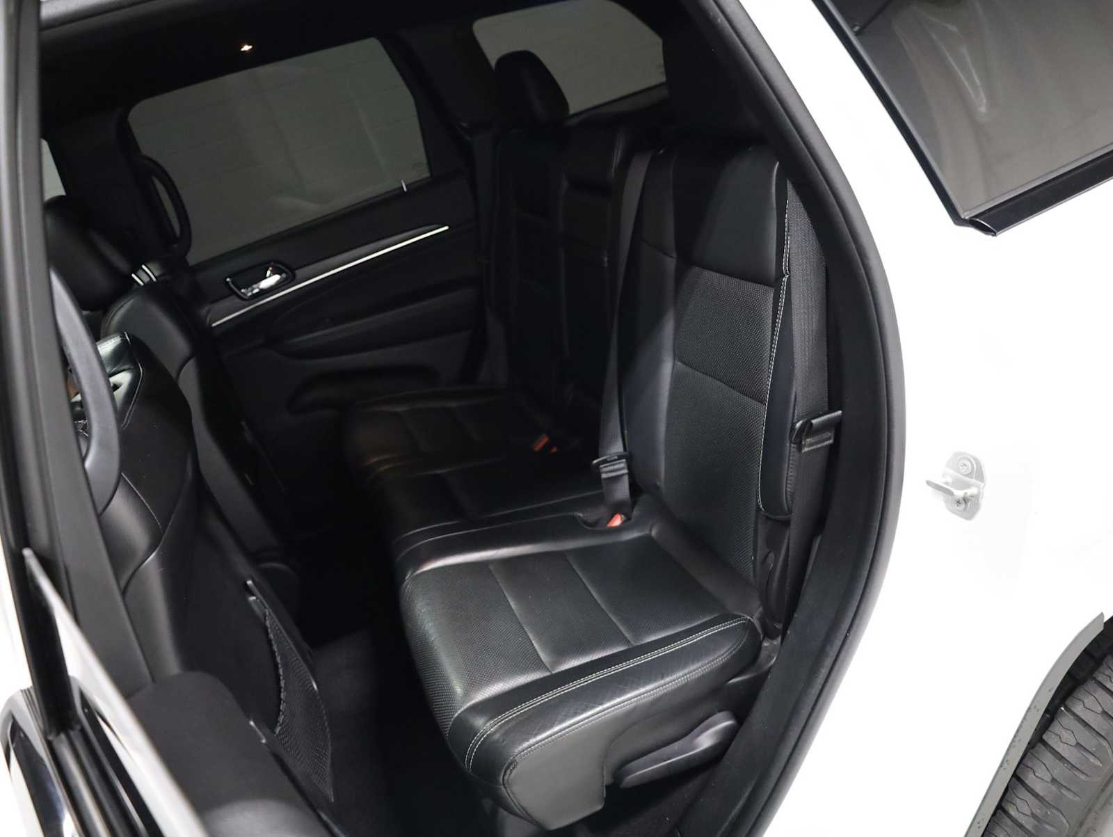 Thumbnail: 2021 Jeep Grand Cherokee - 34
