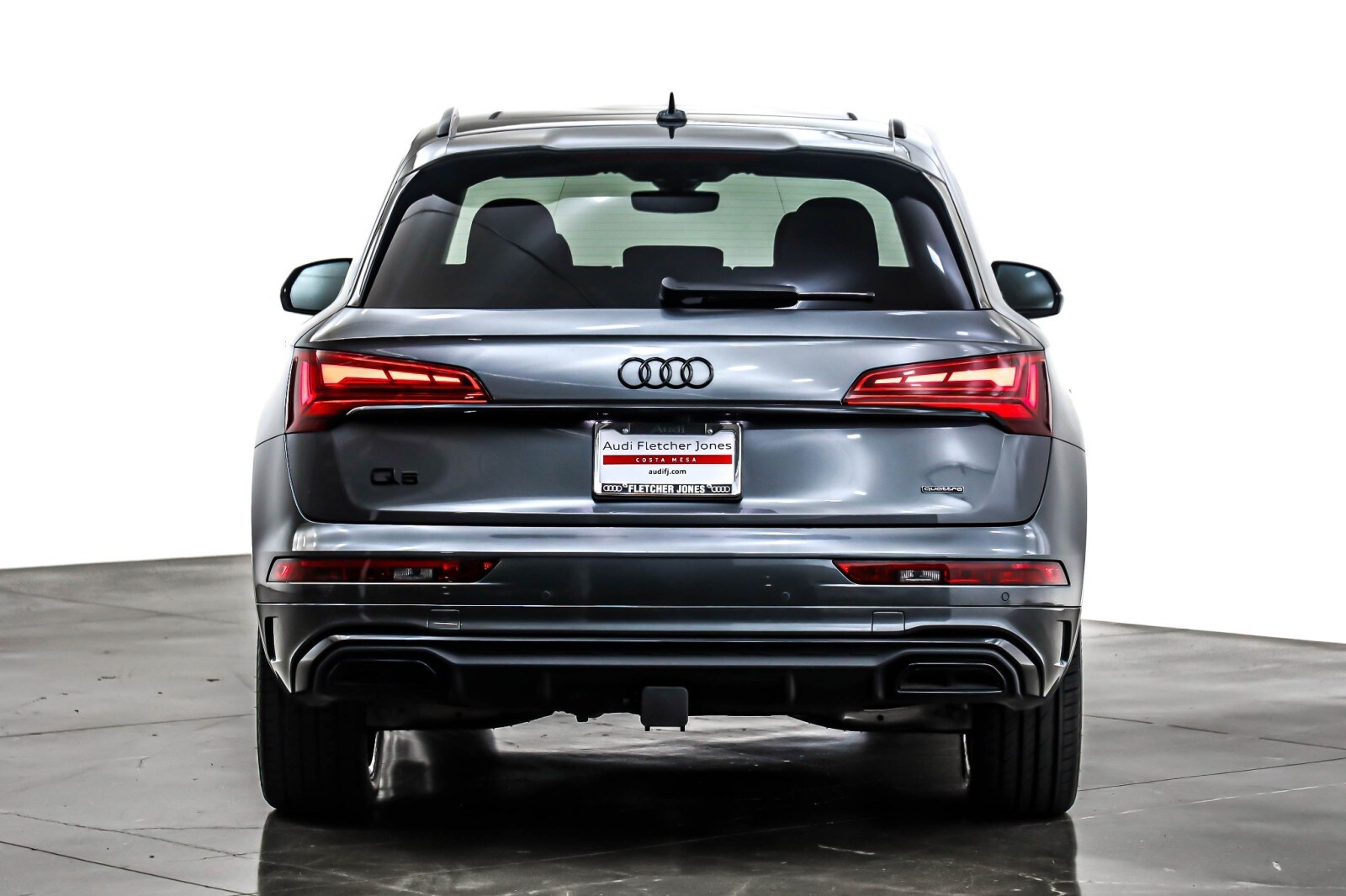 2023 Audi Q5 S line Premium Plus 55 TFSI photo 3