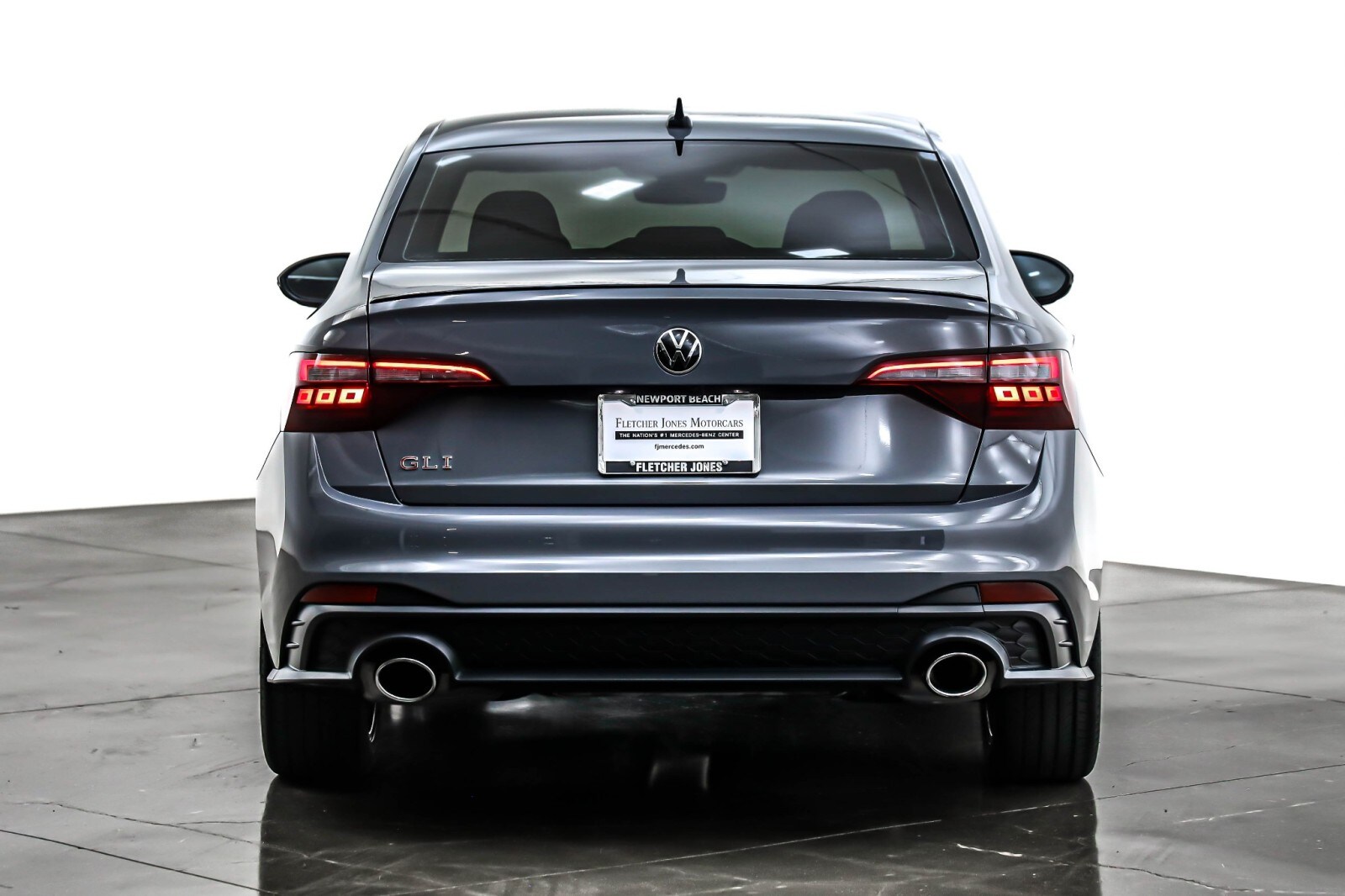 2024 Volkswagen Jetta GLI Autobahn Anniversary Edition photo 3