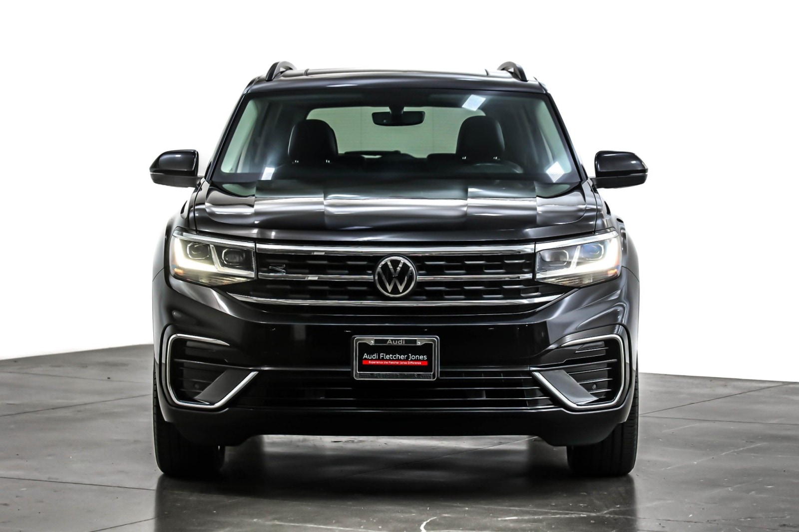 Used 2021 Volkswagen Atlas SE w/Tech R-Line with VIN 1V2PR2CA7MC592651 for sale in Costa Mesa, CA