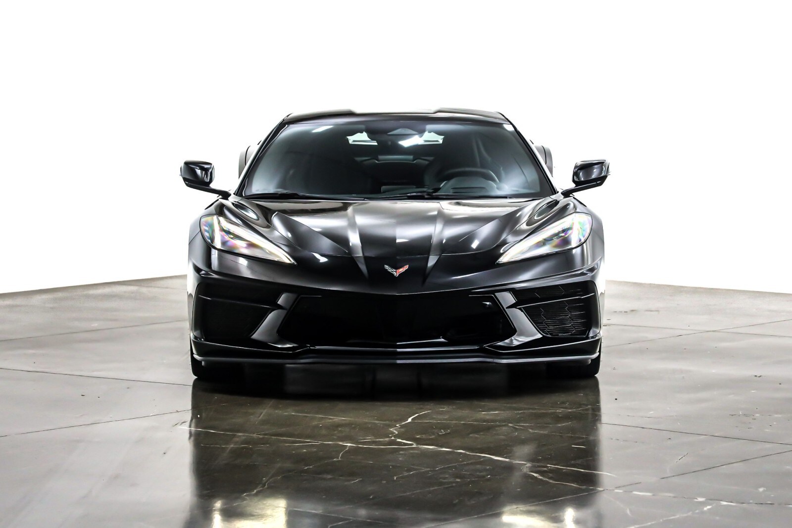 2024 Chevrolet Corvette Stingray 2LT photo 2