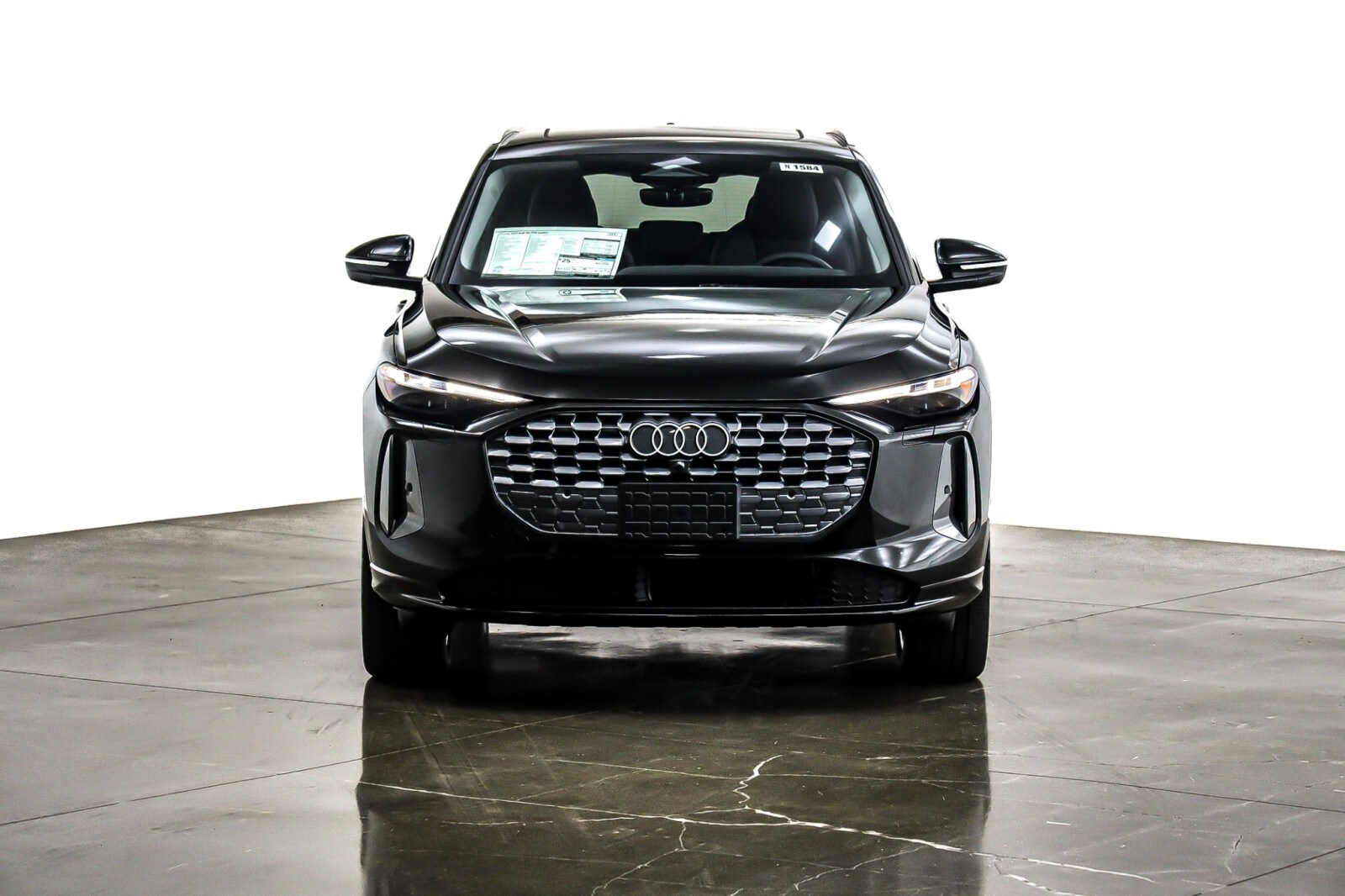 2025 Audi Q5 Premium Plus TFSI photo 2