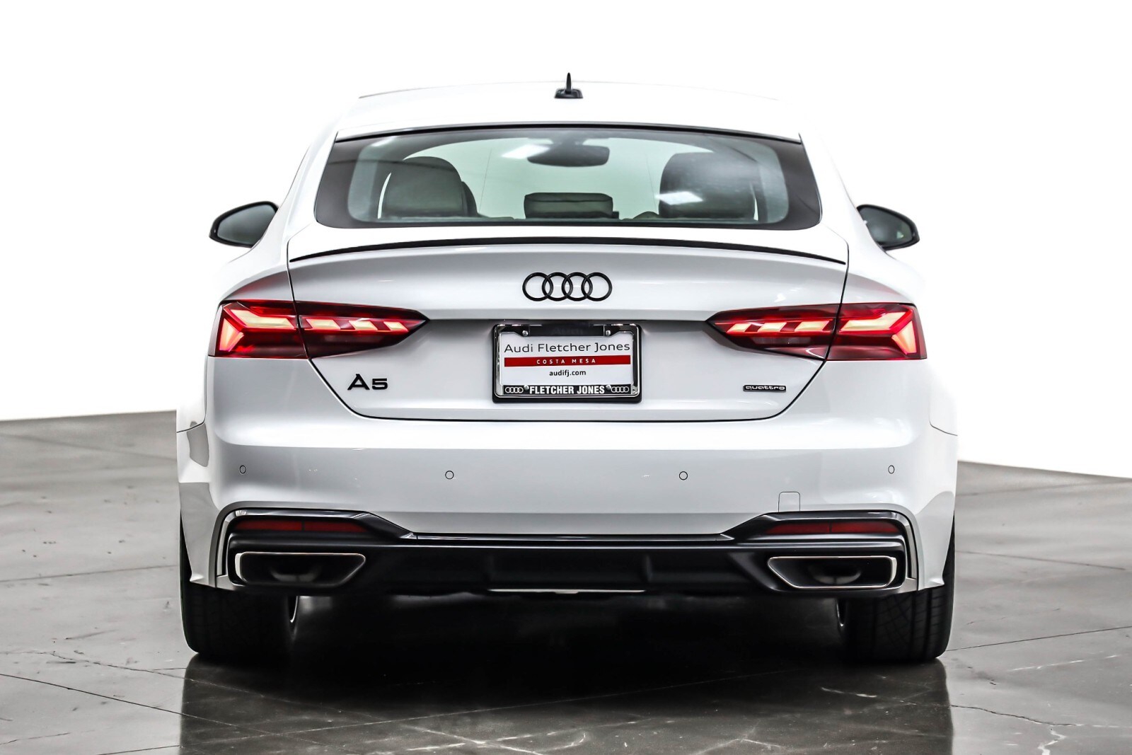 2024 Audi A5 S line Premium Plus 45 TFSI Quattro photo 3