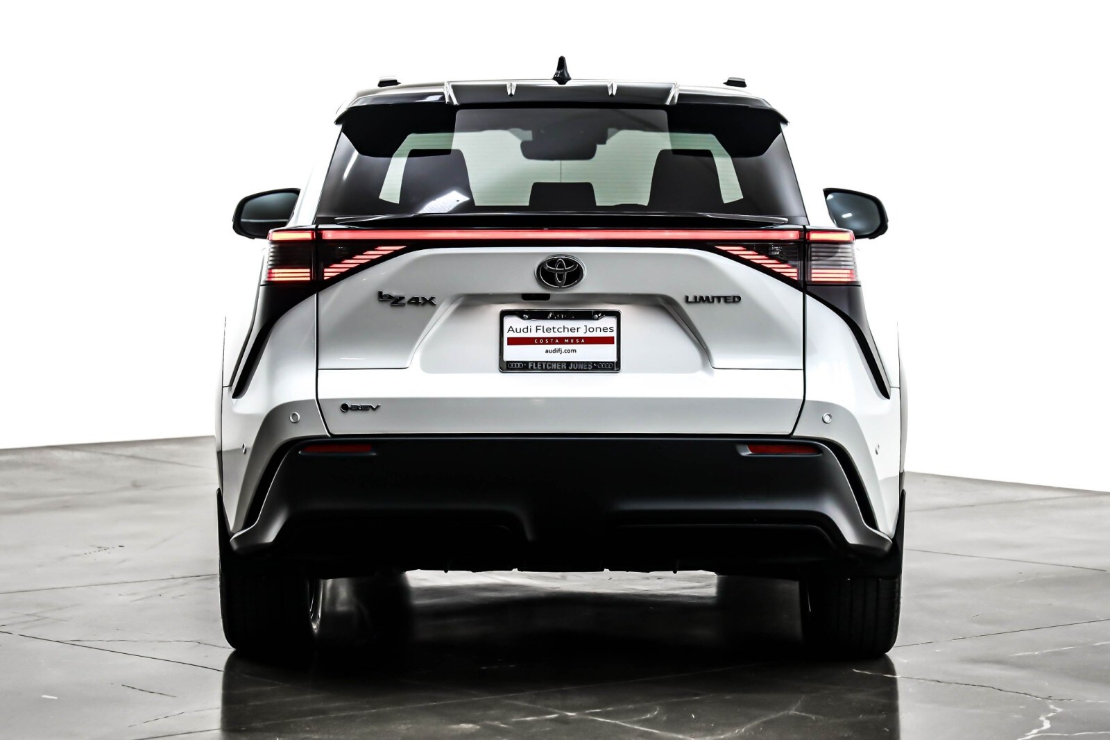 2024 Toyota bZ4X Limited photo 3
