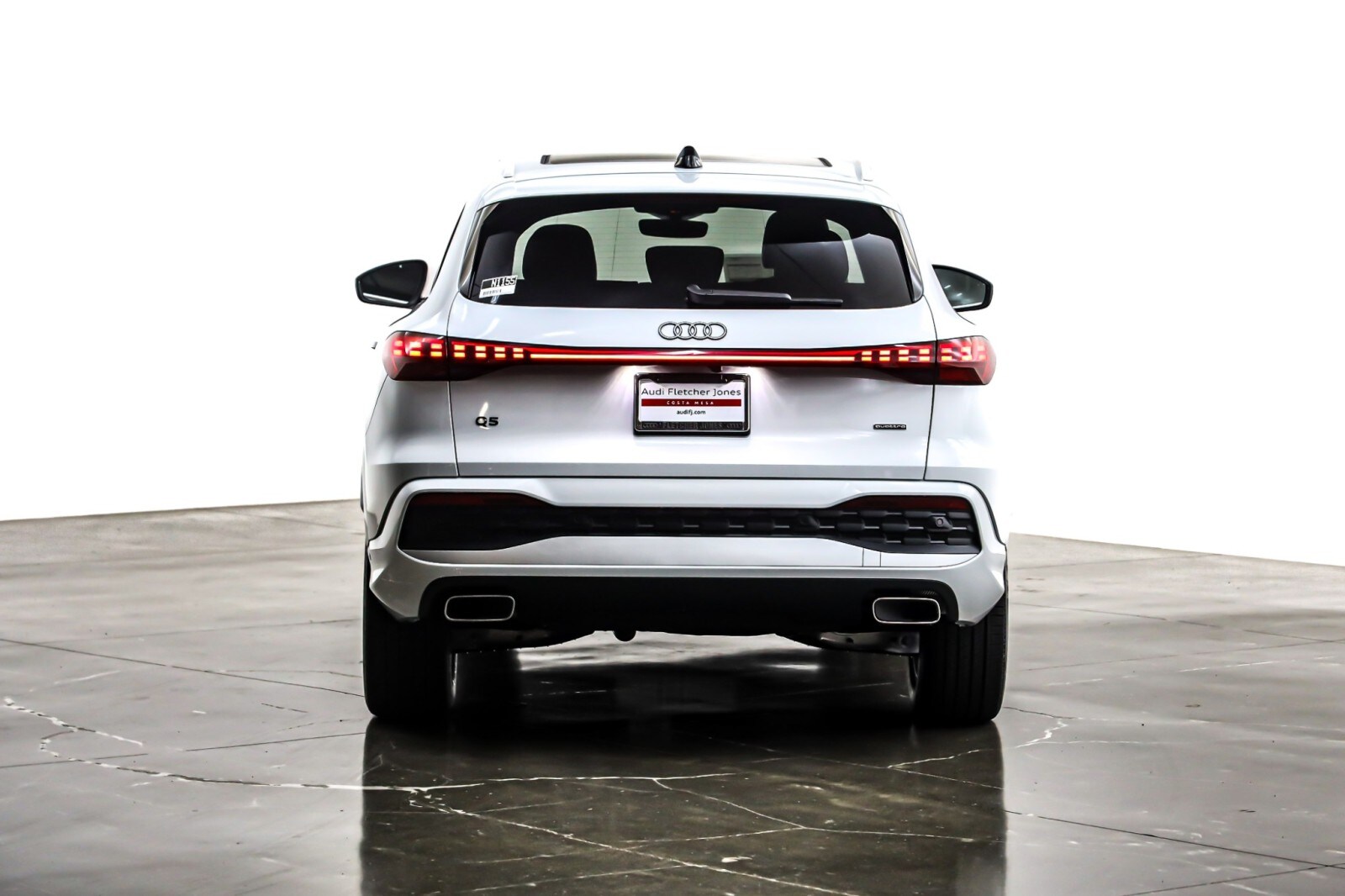 2025 Audi Q5 Premium TFSI photo 3