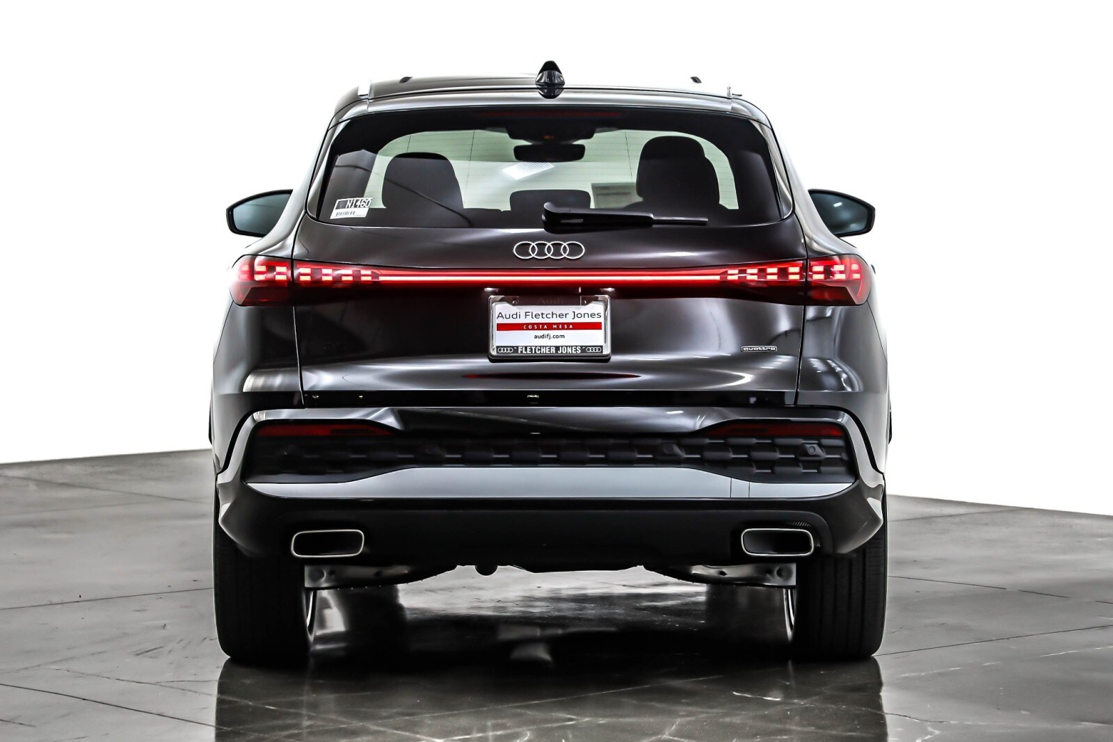 2025 Audi Q5 2.0T Premium Plus photo 3