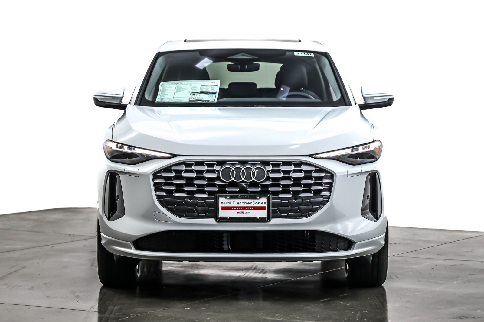2025 Audi Q5 Premium Plus photo 2