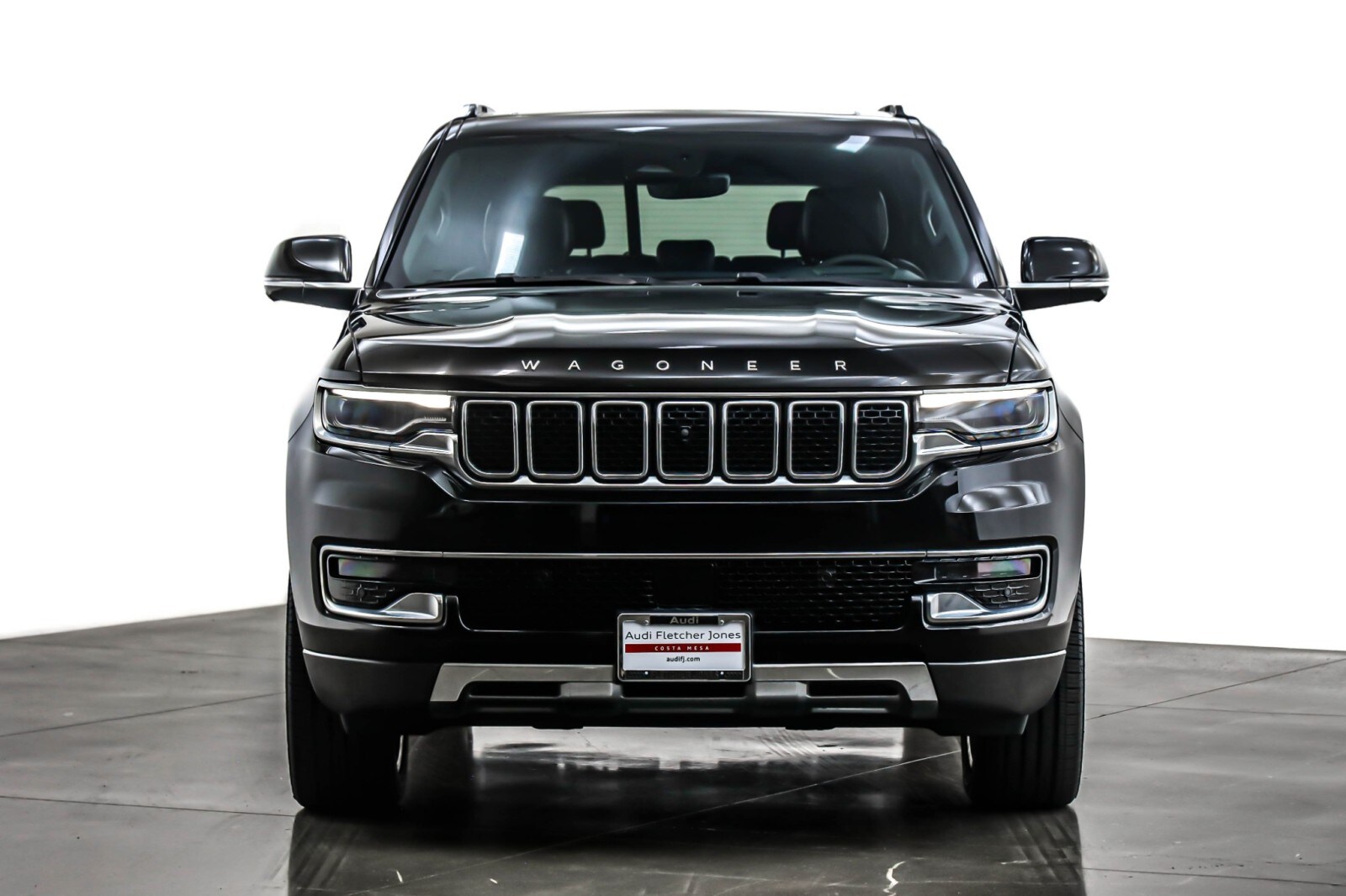 2022 Jeep Wagoneer Series III photo 2
