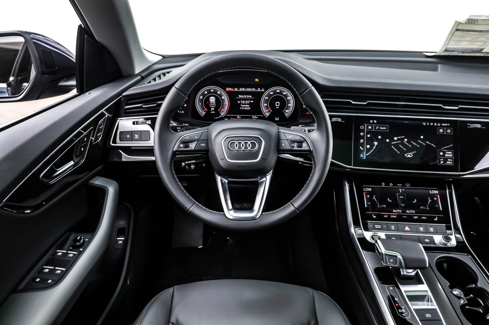 2025 Audi Q8 Premium 55 photo 4