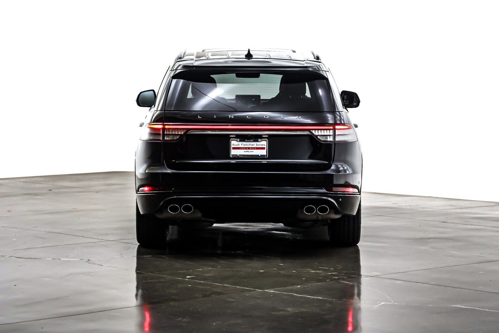 2023 Lincoln Aviator Reserve photo 3