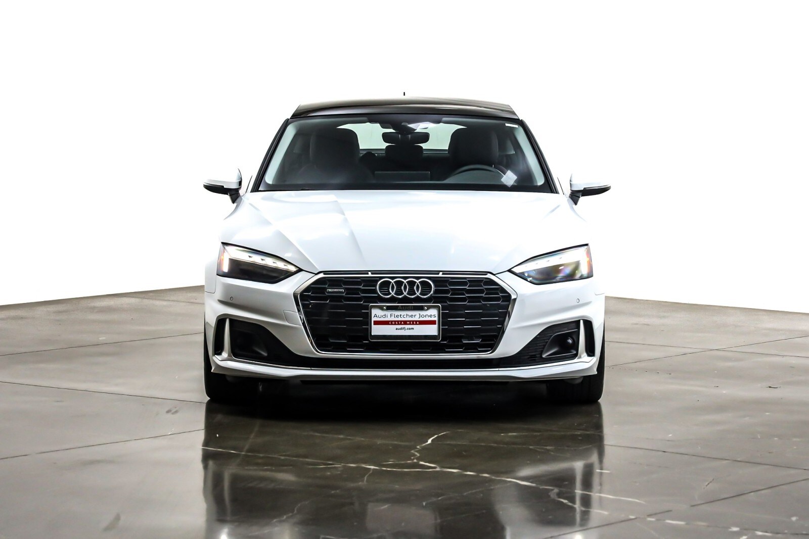 2024 Audi A5 Premium 40 TFSI Quattro photo 2