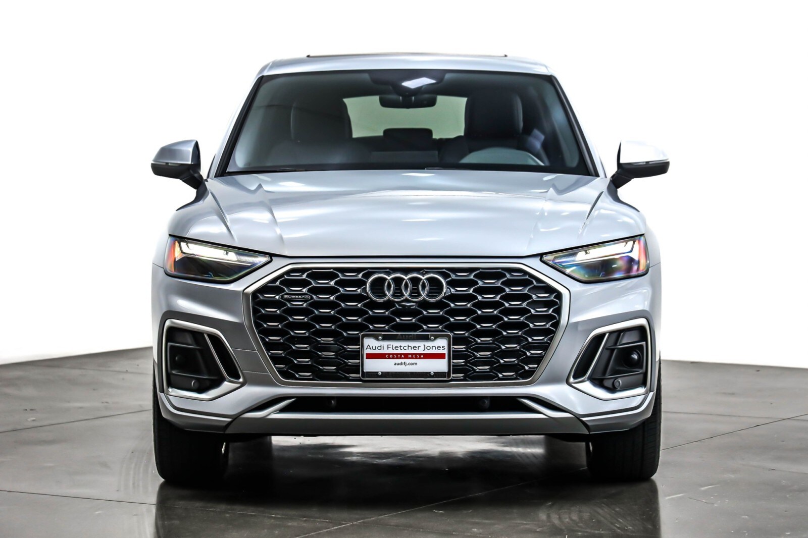 2022 Audi Q5 Sportback S line Premium Plus 45 TFSI photo 2