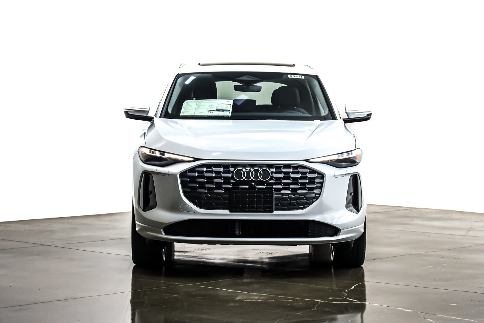 2025 Audi Q5 Premium Plus TFSI photo 2