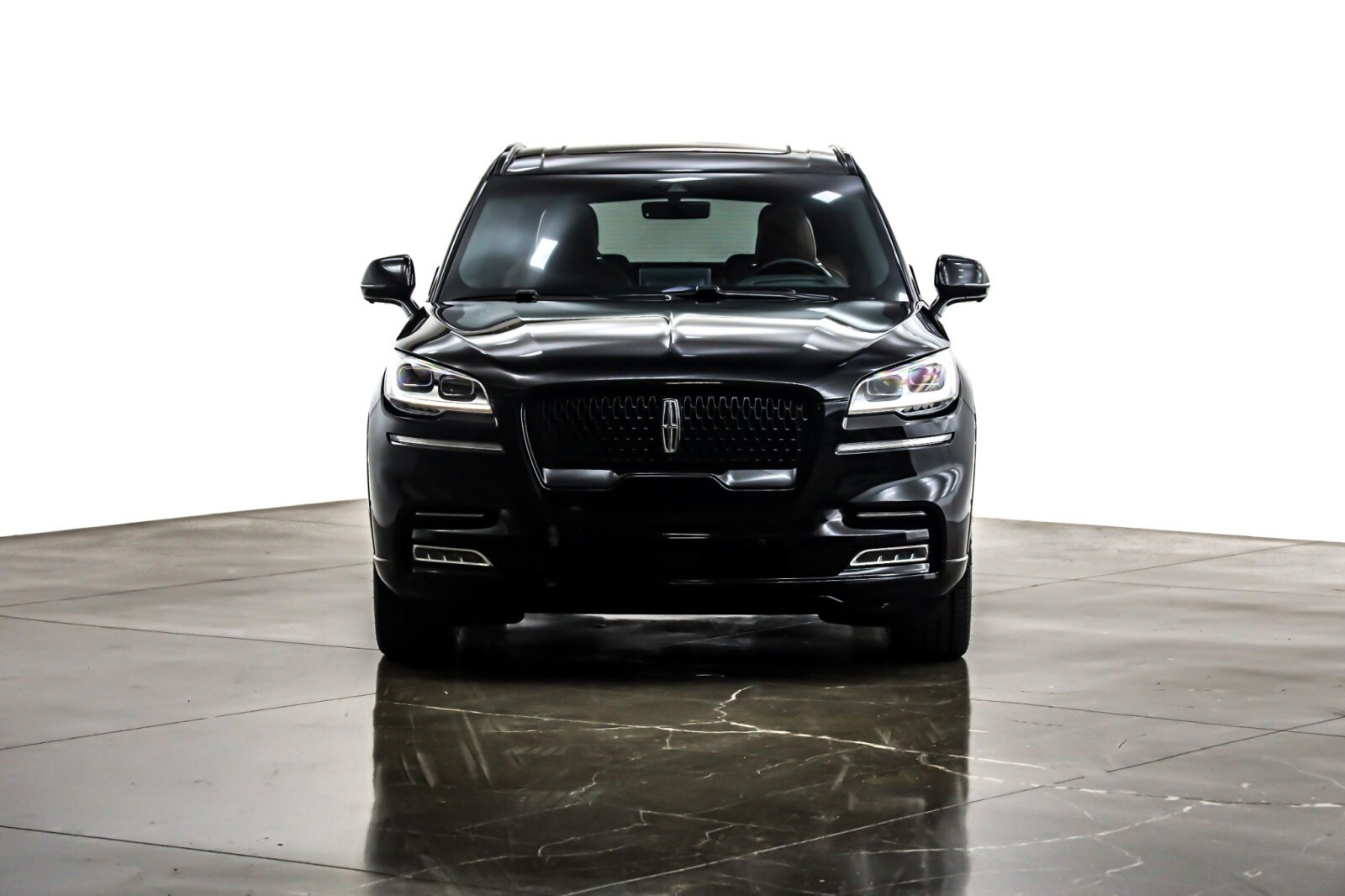 2023 Lincoln Aviator Reserve photo 2