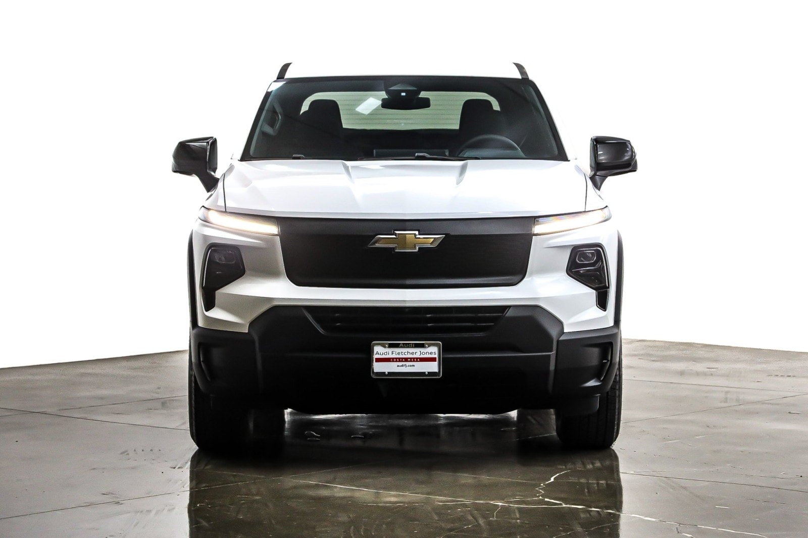 Used 2024 Chevrolet Silverado EV Work Truck with VIN 1GC10UED0RU203709 for sale in Costa Mesa, CA