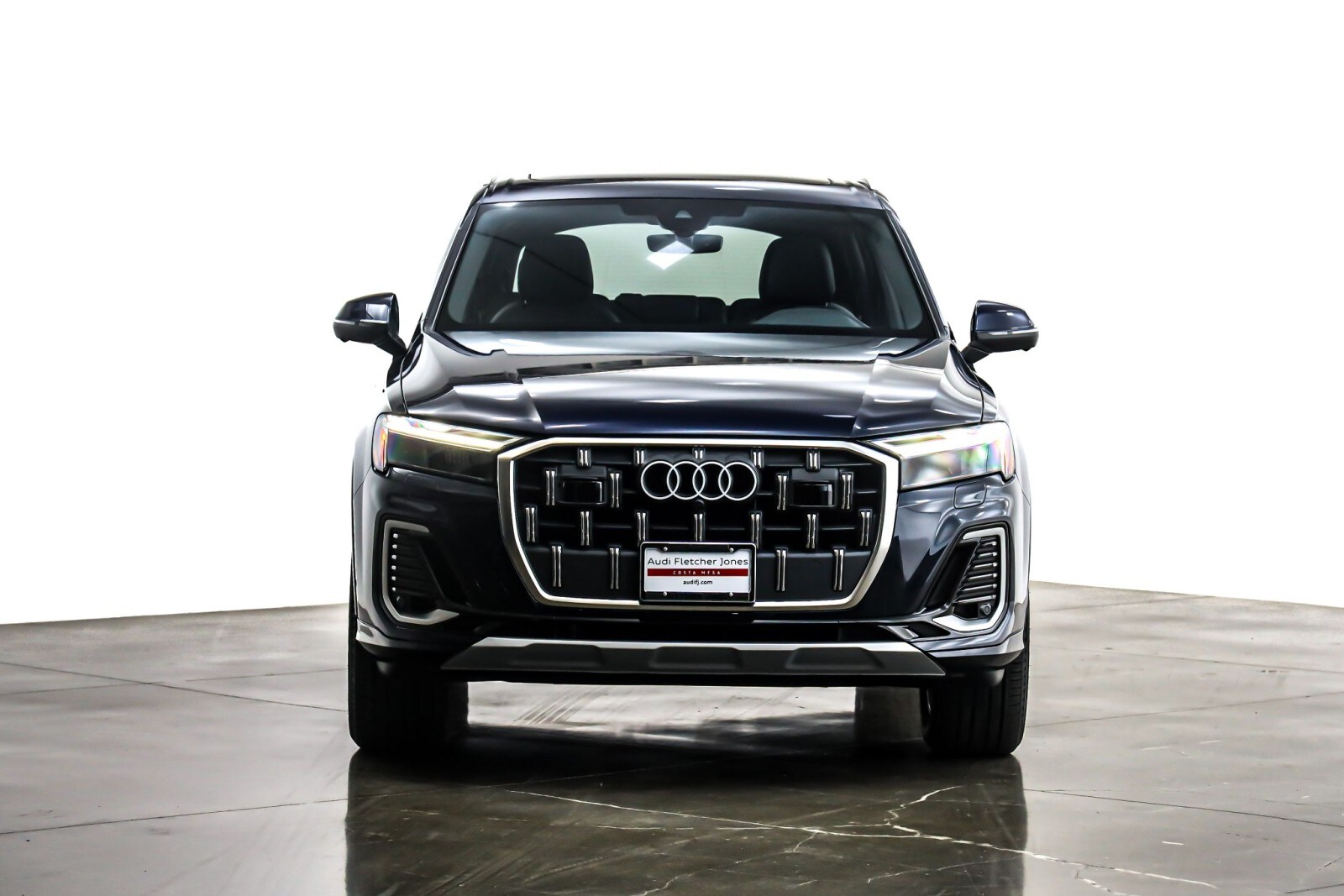 2025 Audi Q7 Premium 45 photo 2