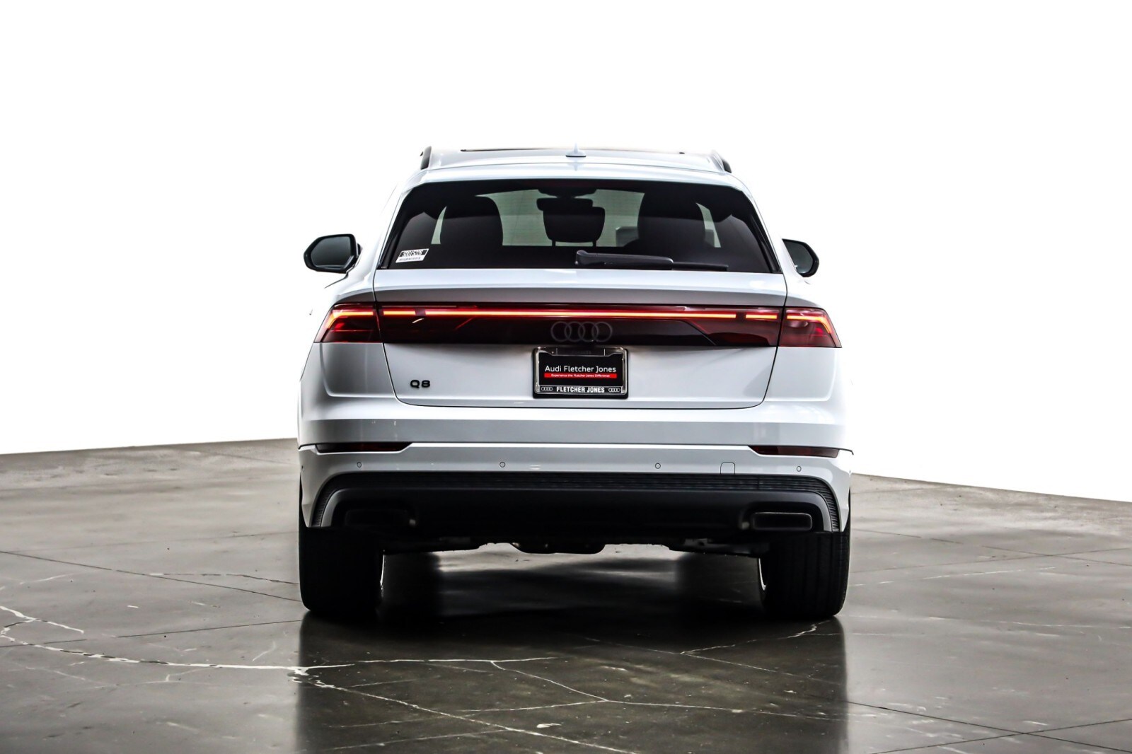 2025 Audi Q8 Premium 55 photo 3