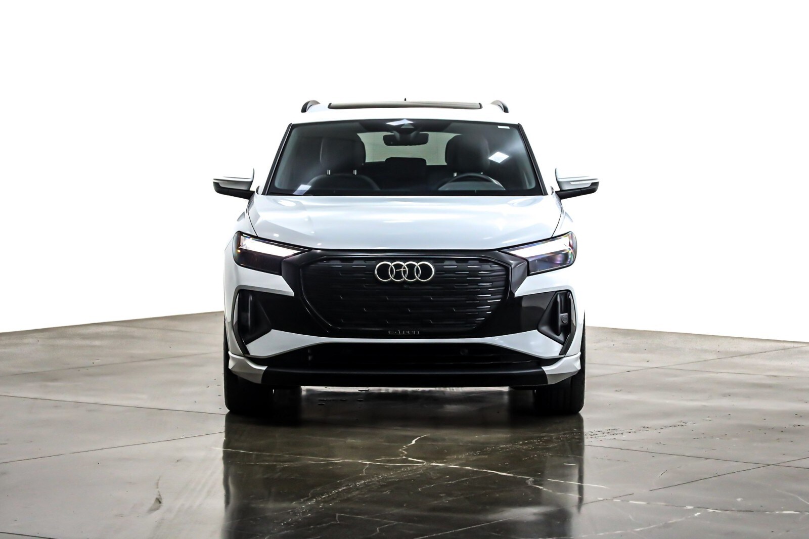 2024 Audi Q4 E-tron Premium Plus 55 photo 2