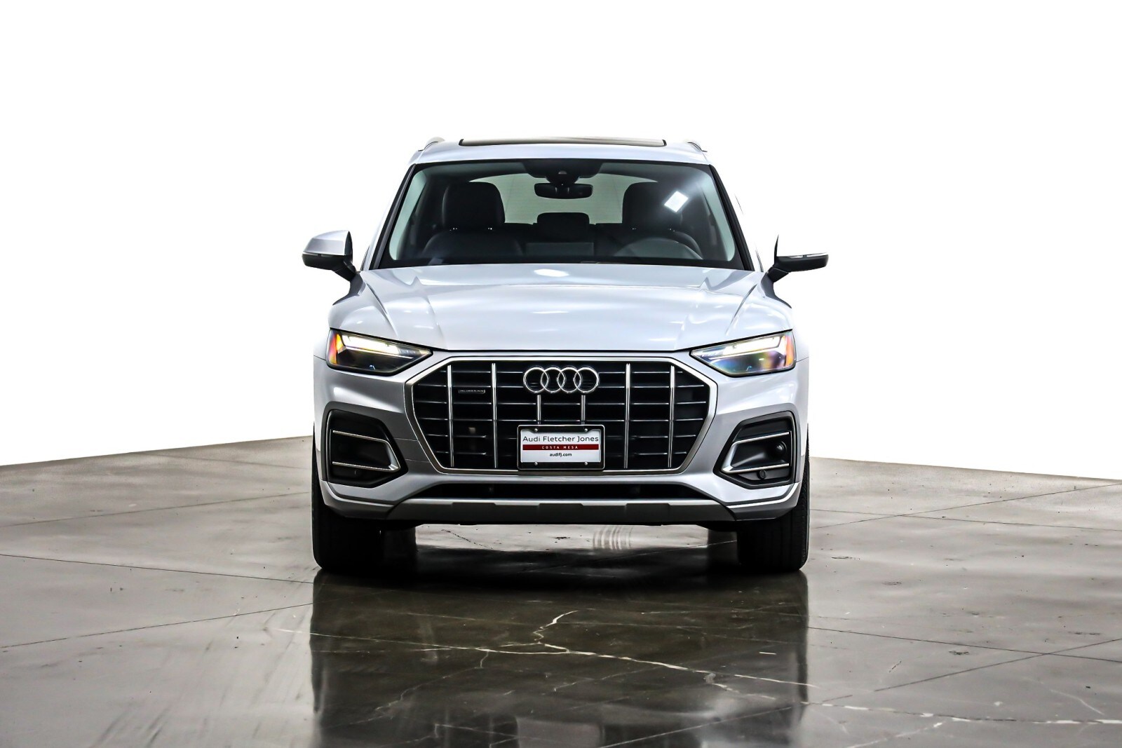 2022 Audi Q5 Premium 40 TFSI photo 2