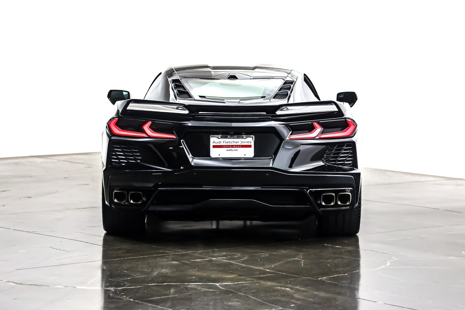 2024 Chevrolet Corvette Stingray 2LT photo 3