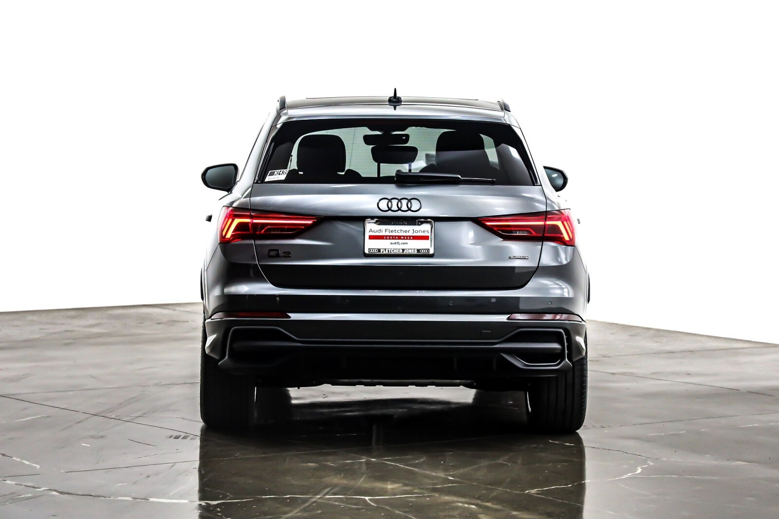 2025 Audi Q3 45 TFSI S line Premium Plus photo 3