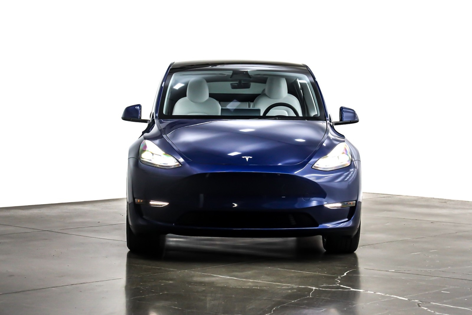 Used 2023 Tesla Model Y Long Range with VIN 7SAYGDEE0PF671113 for sale in Northfield, Minnesota