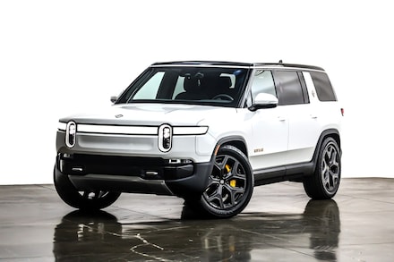 2022 Rivian R1S Launch Edition SUV