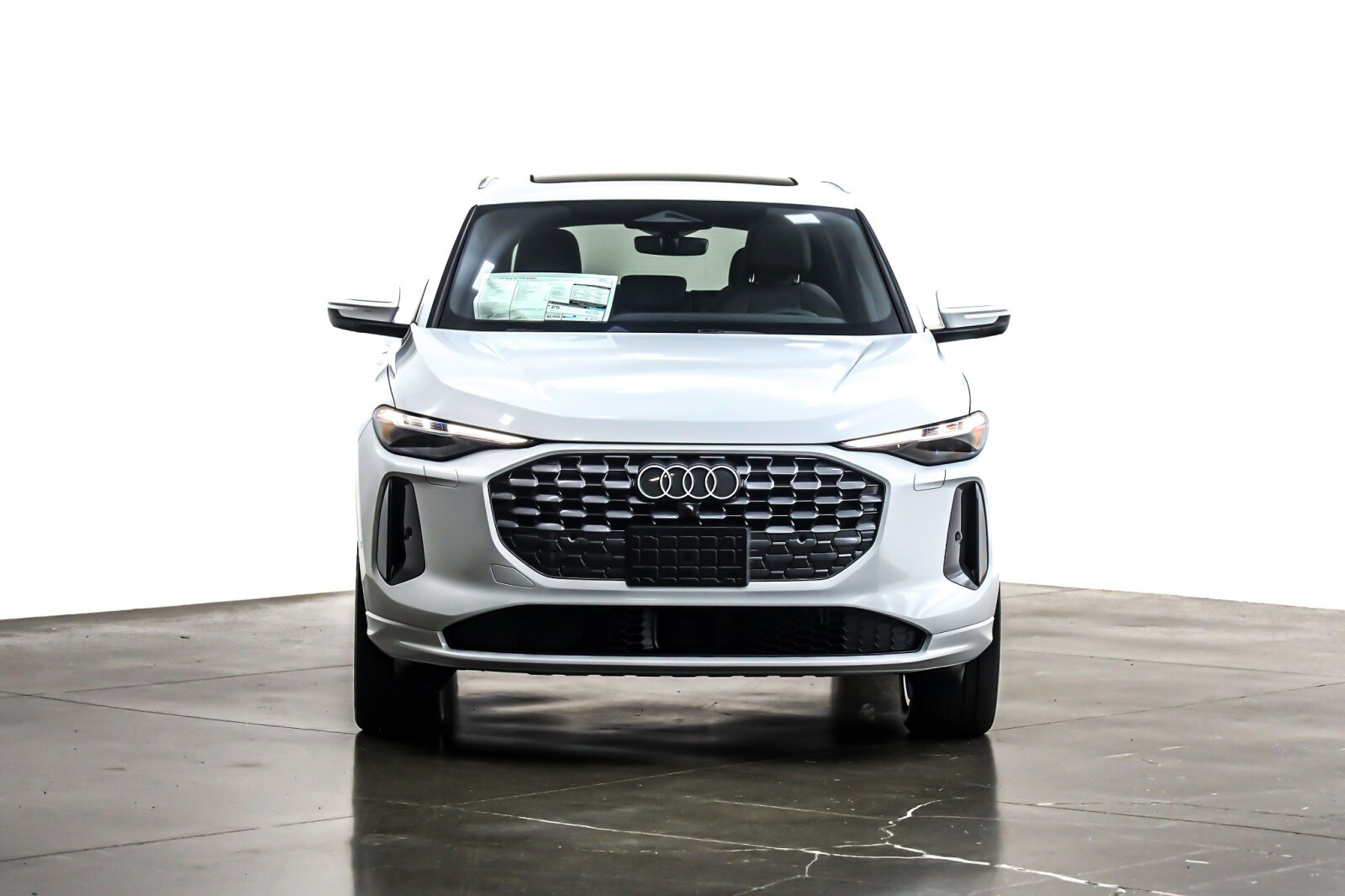 2025 Audi Q5 Premium Plus photo 2