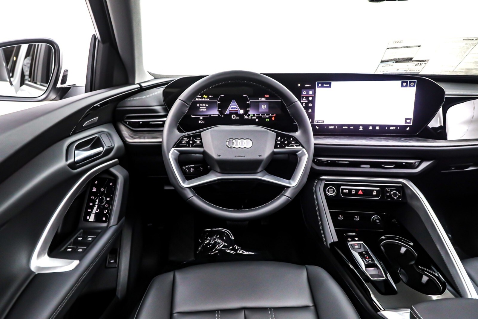 2025 Audi Q5 Premium Plus TFSI photo 4