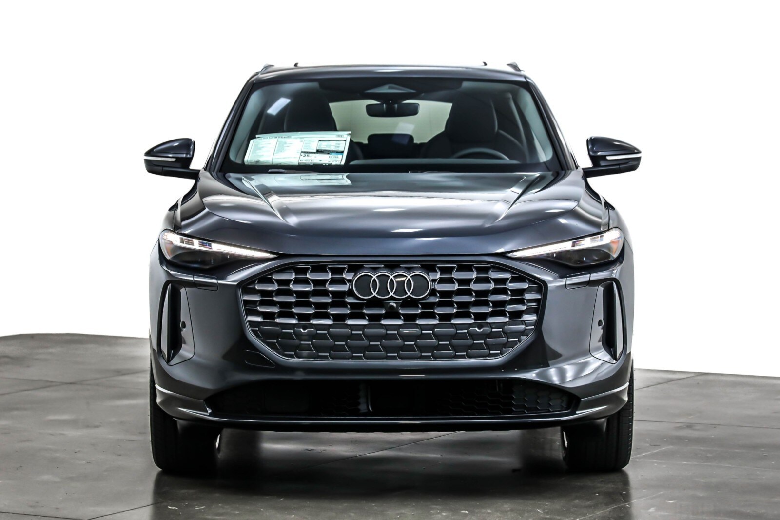 2025 Audi Q5 Premium Plus photo 2