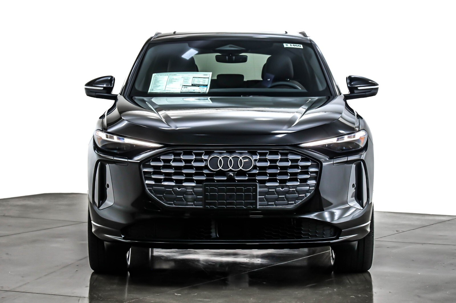 2025 Audi Q5 2.0T Premium Plus photo 2