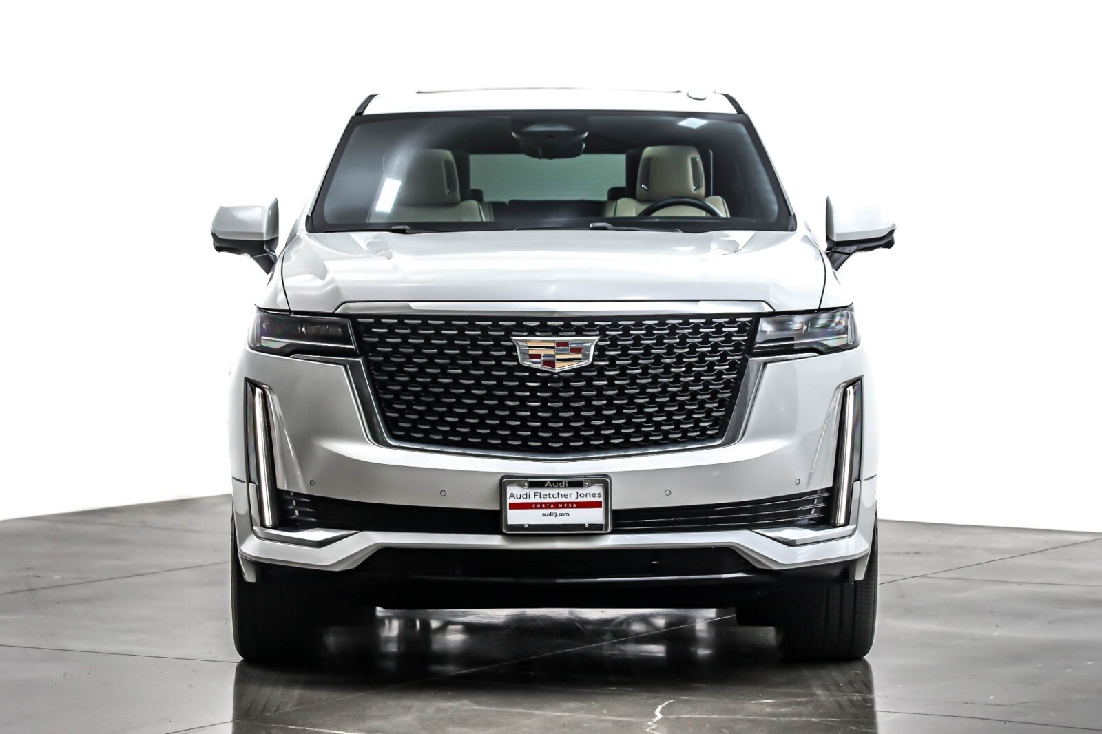 2021 Cadillac Escalade ESV Premium Luxury photo 2