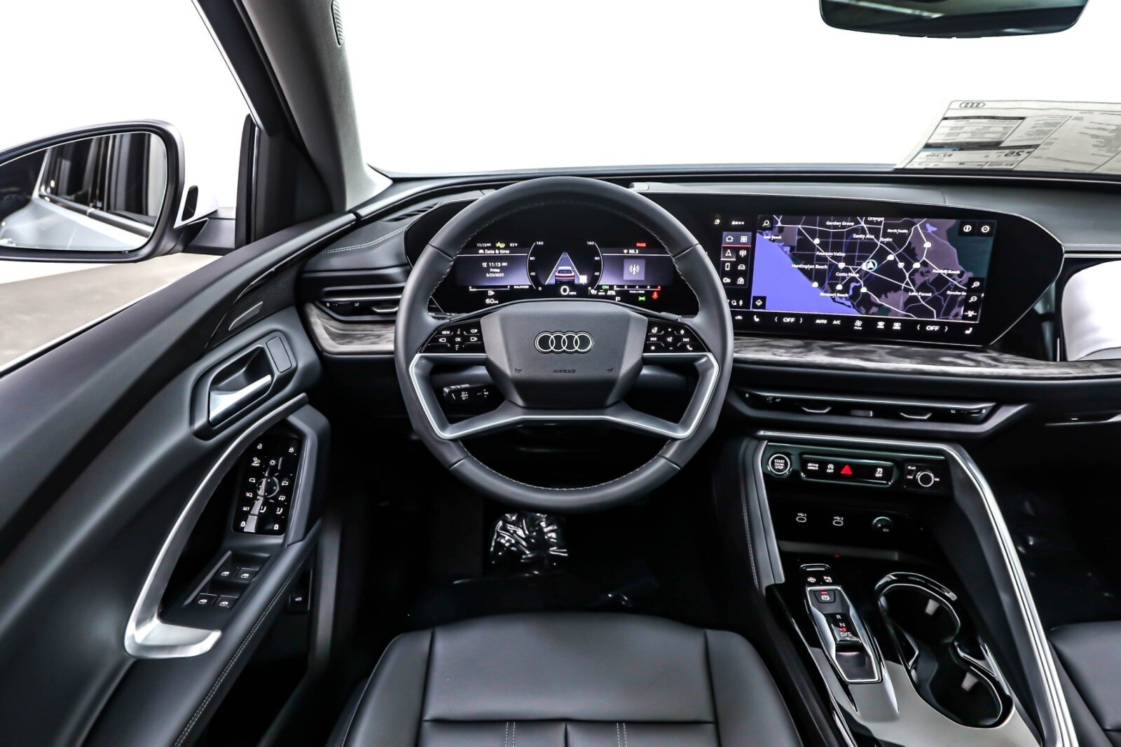 2025 Audi Q5 Premium Plus photo 4