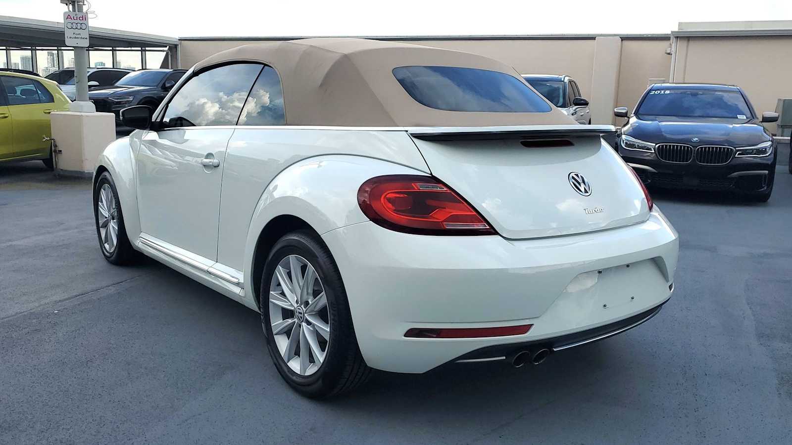 Thumbnail: 2018 Volkswagen Beetle - 4