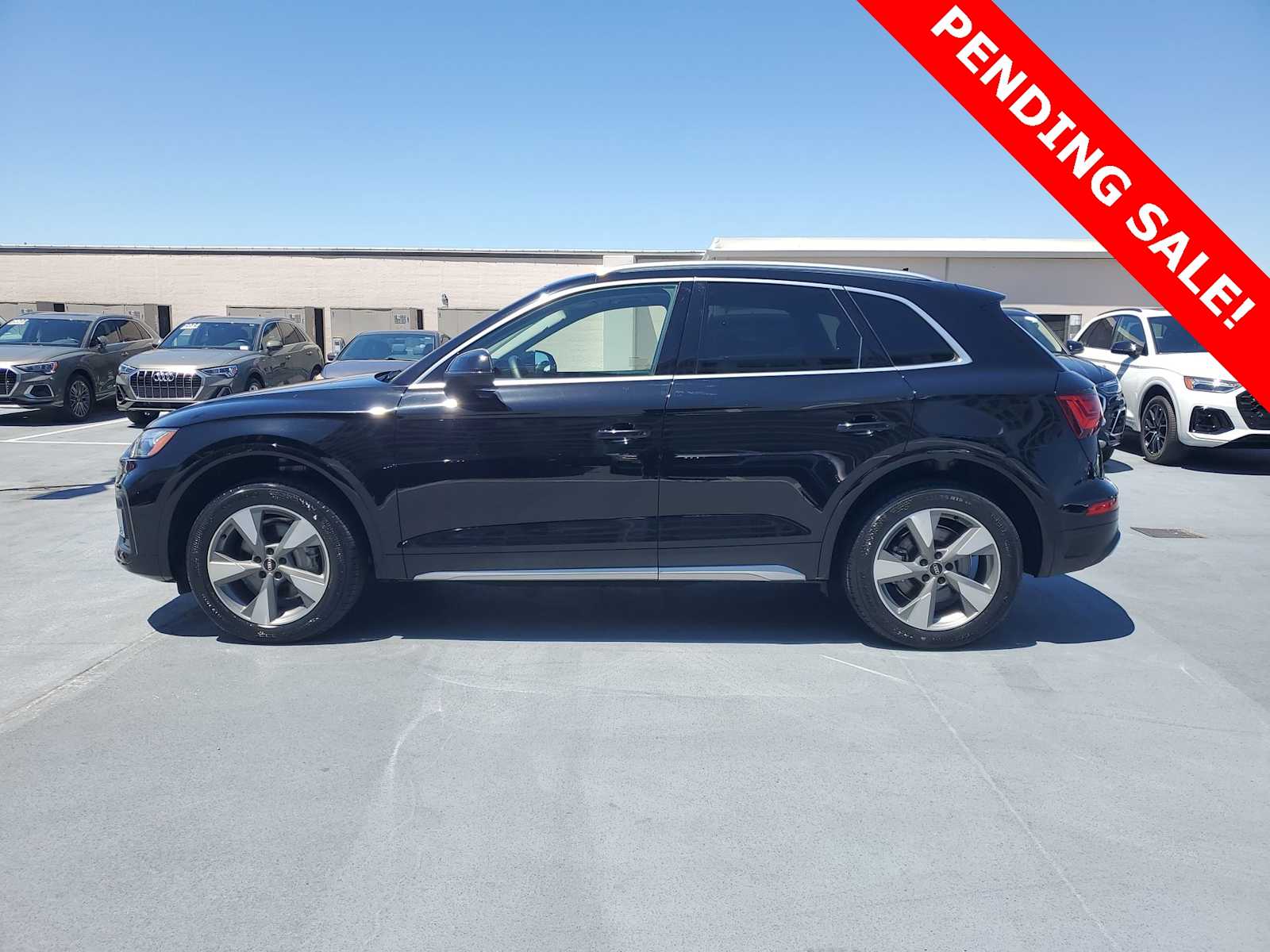 Thumbnail: 2023 Audi Q5 - 3