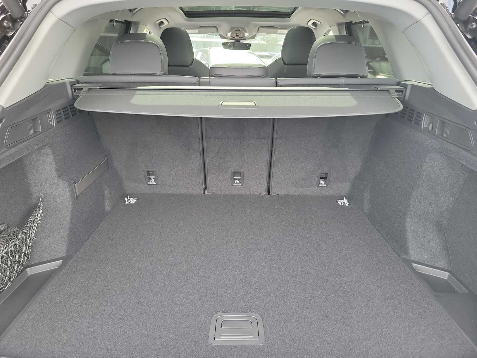 Thumbnail: 2025 Audi Q5 - 26